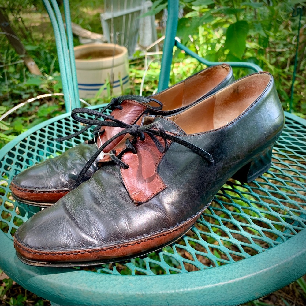 Two-tone Melluso vintage oxfords
